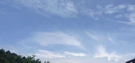 嵐の前の青空
