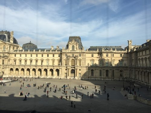 ルーブル美術館