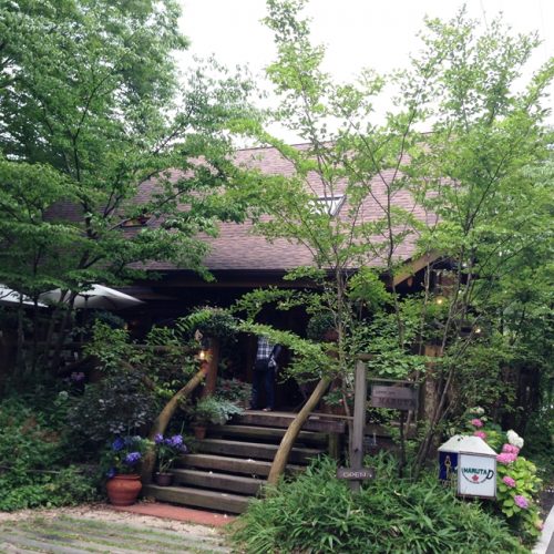 山あいのレストラン