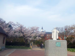 ﾄﾗﾋﾟｽﾁﾇ修道院